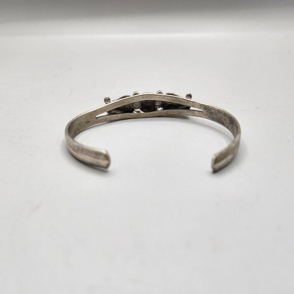 Silver Tone Cuff Bracelet Western Bohemian 3 Setting Adjustable Yellow Green - Picture 3 of 6